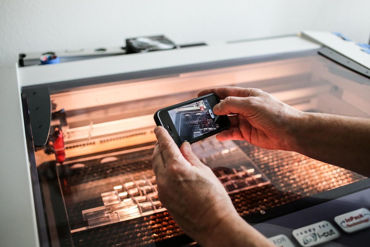 Implications for Smartphone Manufacturers and Retailers