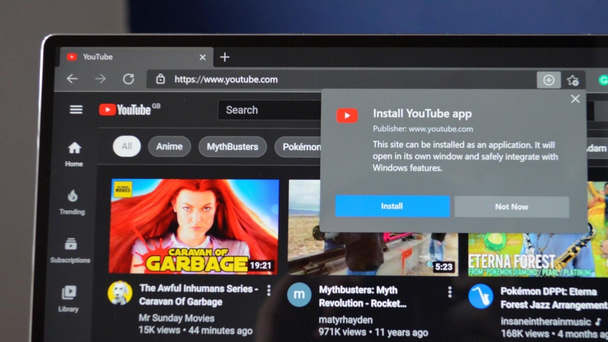 Analyzing the Technical Mechanisms Behind Playback Throttling